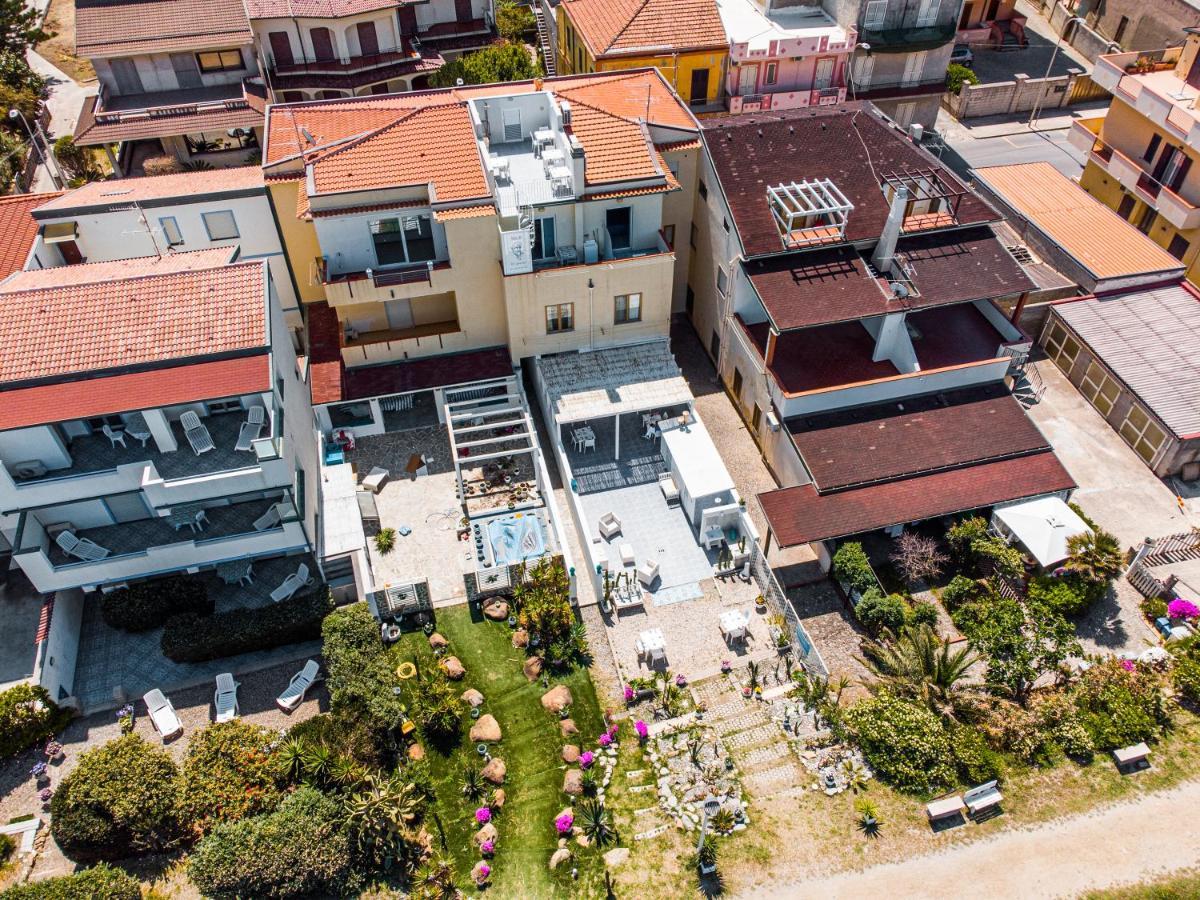B&B Il Capitano Capo dʼOrlando Exterior foto